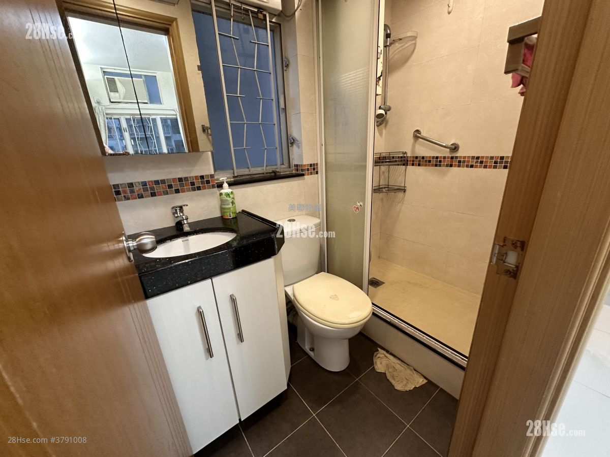 沙田第一城 租盘 304 平方尺