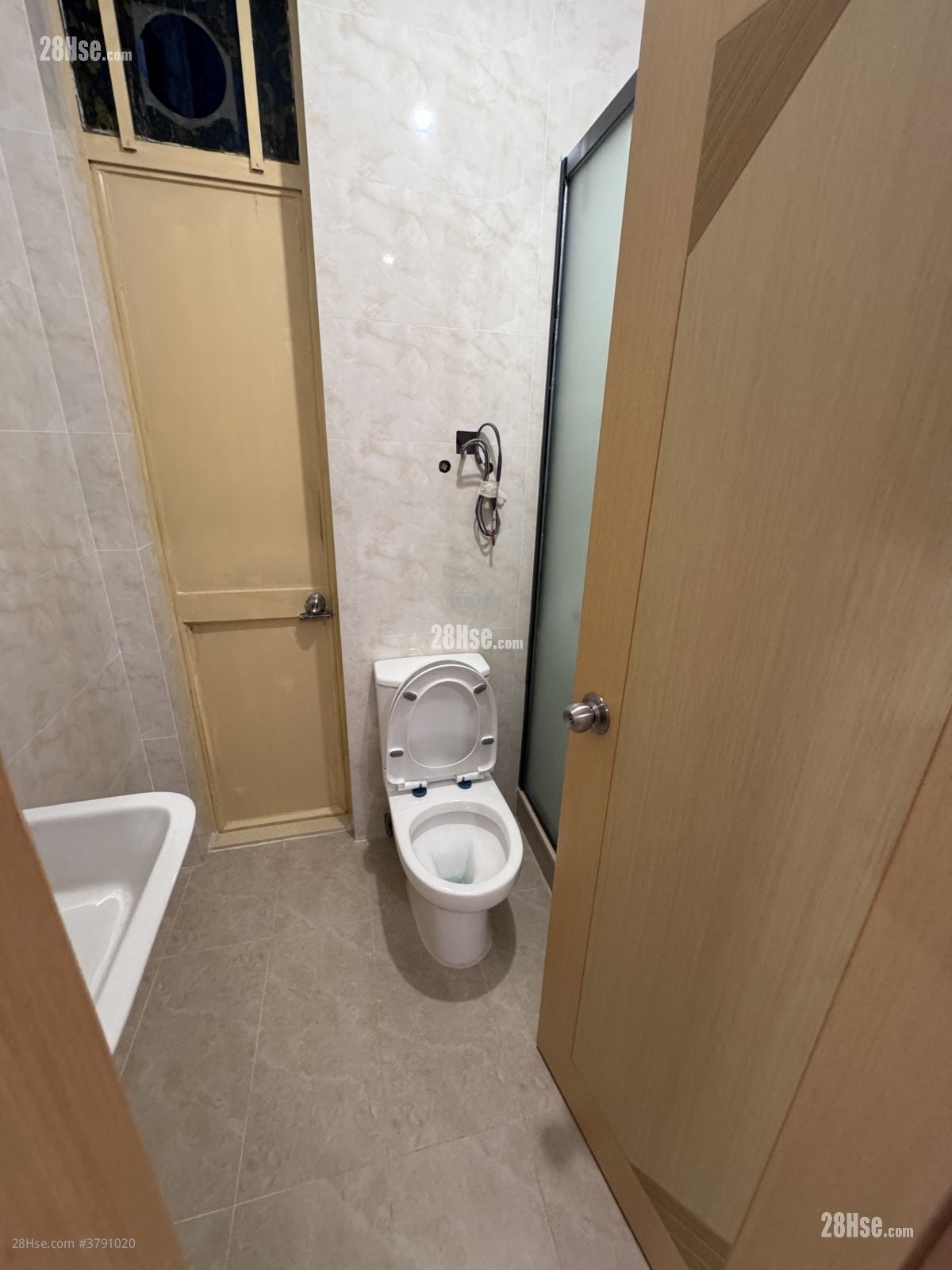 Cameo Court Sell 2 Bedrooms , 1 Bathroom 535 ft²