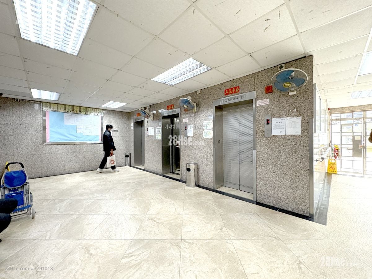 Lobby: Kwun Tong Mansion Rental 2 Bedrooms , 1 Bathroom 445 ft²