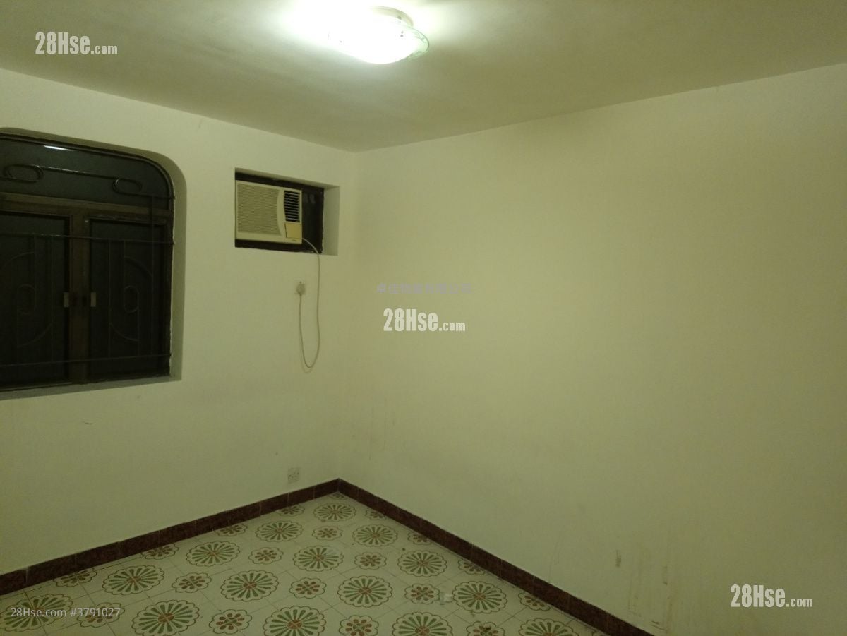 村屋 租盘 2 房 , 1 浴室