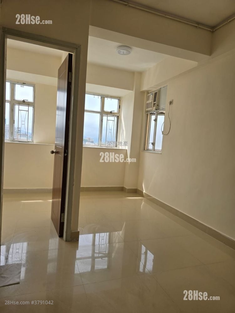 丽宝大厦 租盘 248 平方尺