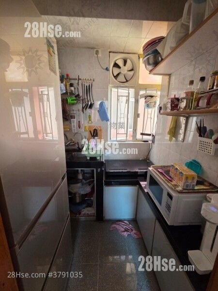 黄埔新村 售盘 2 房 356 平方尺