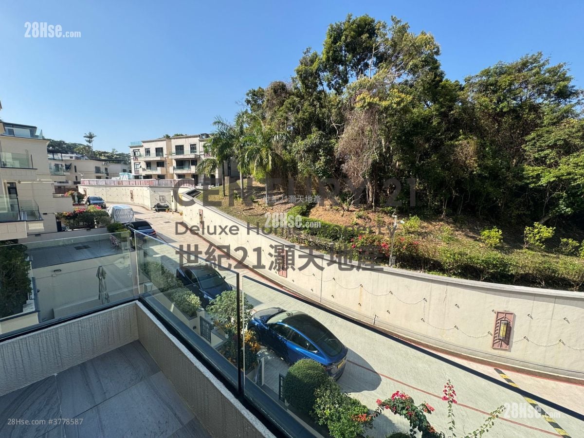 伟东 雍宜山庄 售盘 5+ 房 , 3 浴室 2,000 平方尺