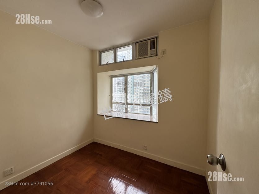 海怡半岛 售盘 2 房 , 2 浴室 590 平方尺