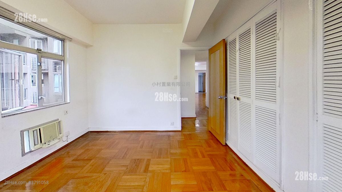 bedroom 2: Shuet Kan Mansion Rental 3 Bedrooms , 2 Bathrooms 1,206 ft²