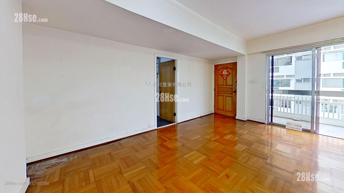 living room: Shuet Kan Mansion Rental 3 Bedrooms , 2 Bathrooms 1,206 ft²