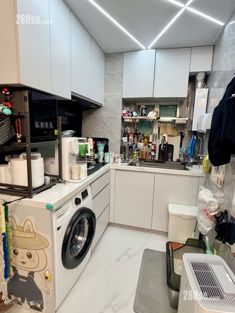 Lok Ku House Rental 2 Bedrooms , 1 Bathroom 369 ft²