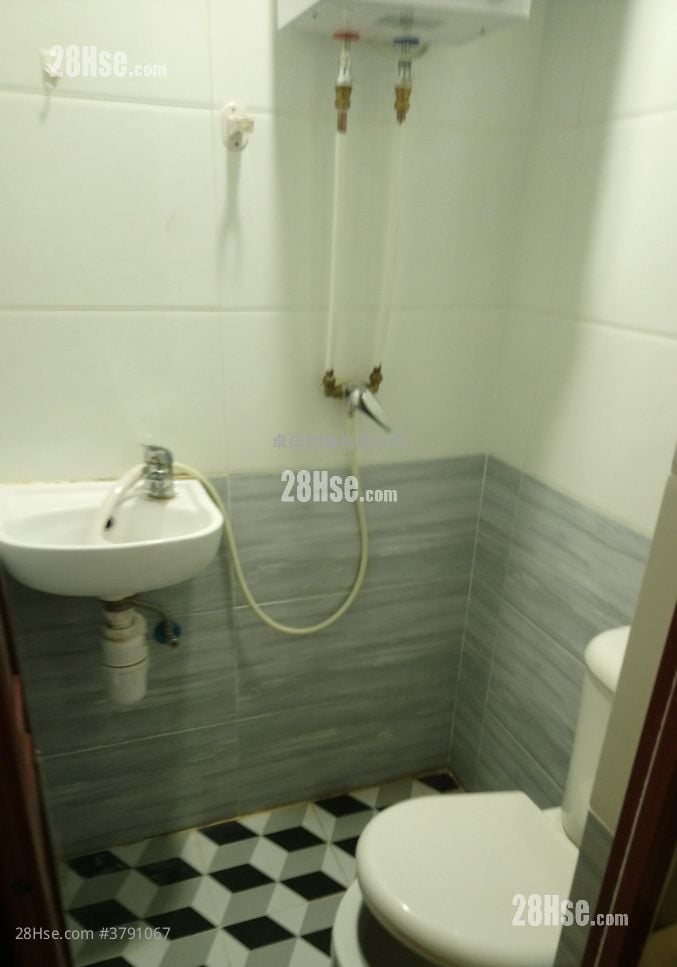 唐楼 租盘 开放式间隔 , 1 浴室 100 平方尺