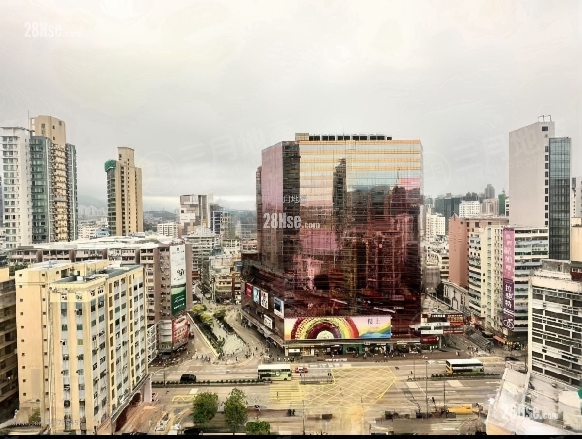 Cite 33 Sell 1 Bedroom , 1 Bathroom 468 ft²