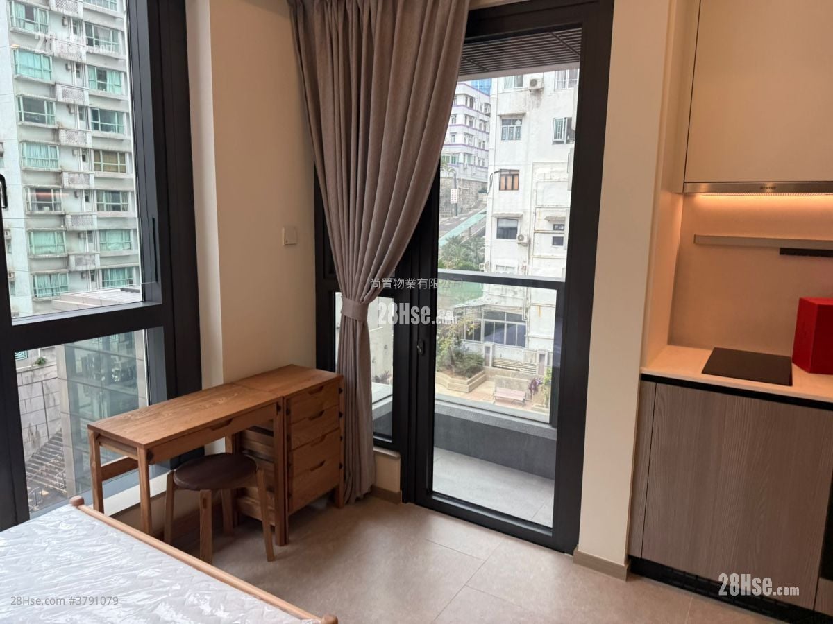 Kennedy 38 Rental 264 ft²