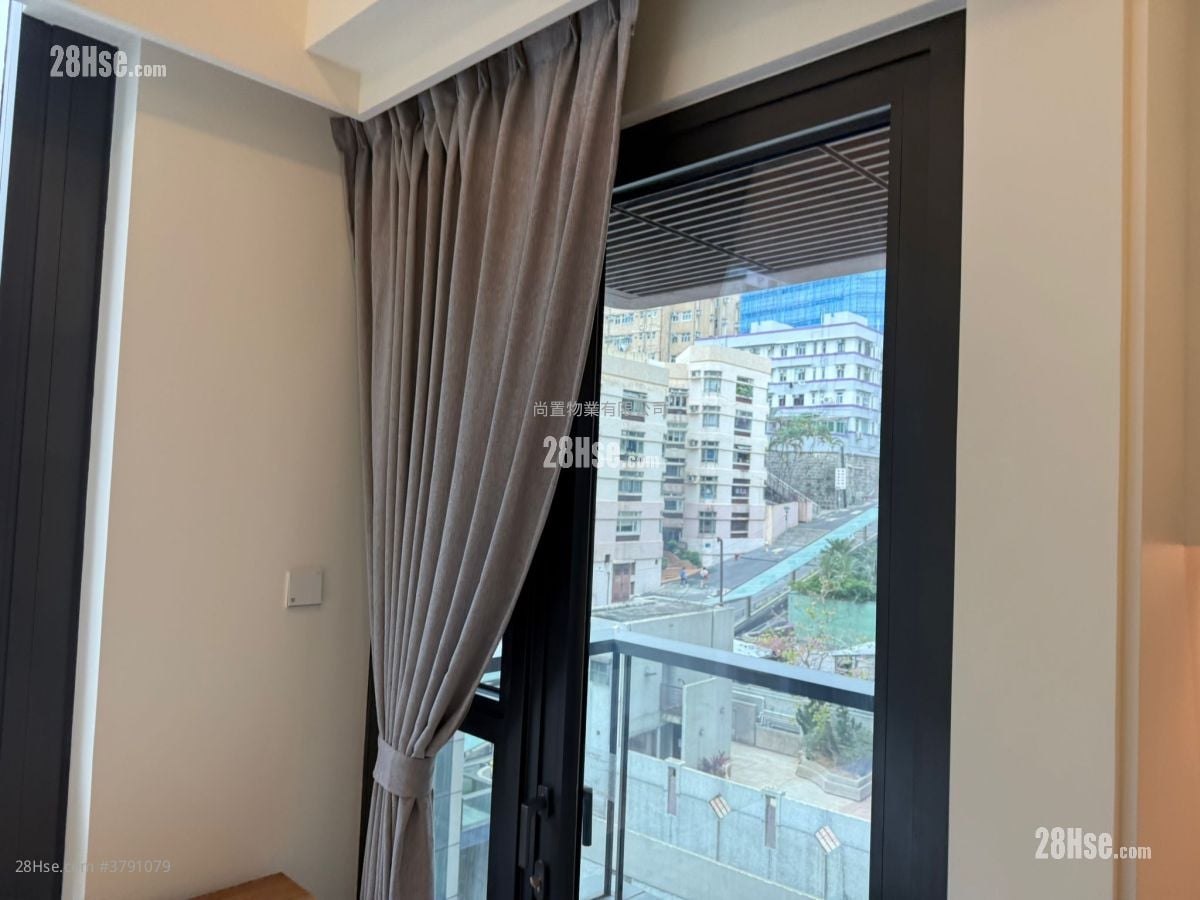 Kennedy 38 Rental 264 ft²