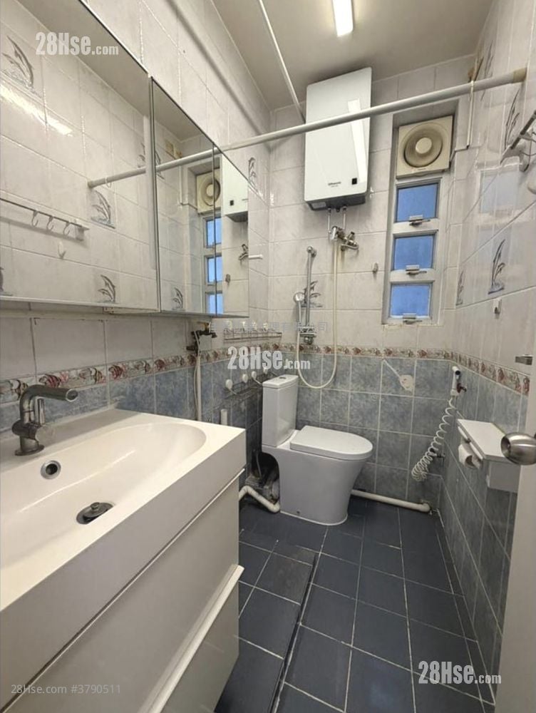 Tai Sang Building Rental 2 Bedrooms , 1 Bathroom 292 ft²