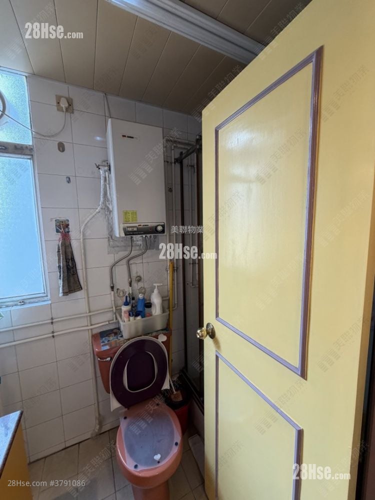 Imperial Villas Sell 2 Bedrooms 504 ft²