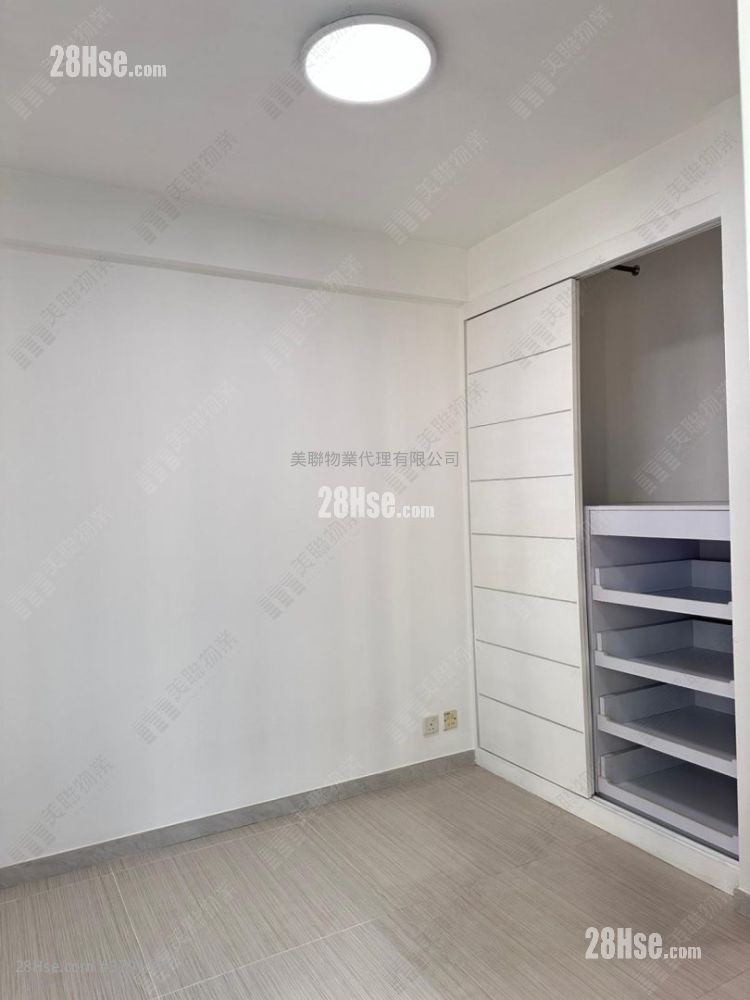 Ocean Shores Sell 3 Bedrooms , 1 Bathroom 603 ft²