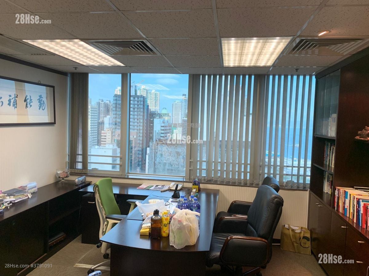 118 Connaught Rd. W. Sell