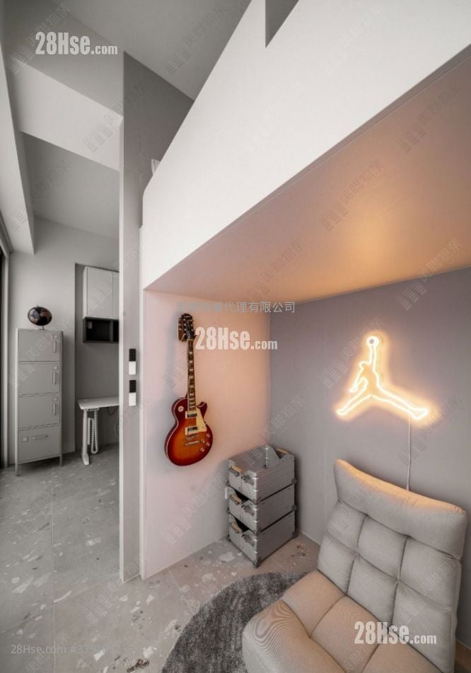 Ontolo Sell 4 Bedrooms , 2 Bathrooms 1,752 ft²