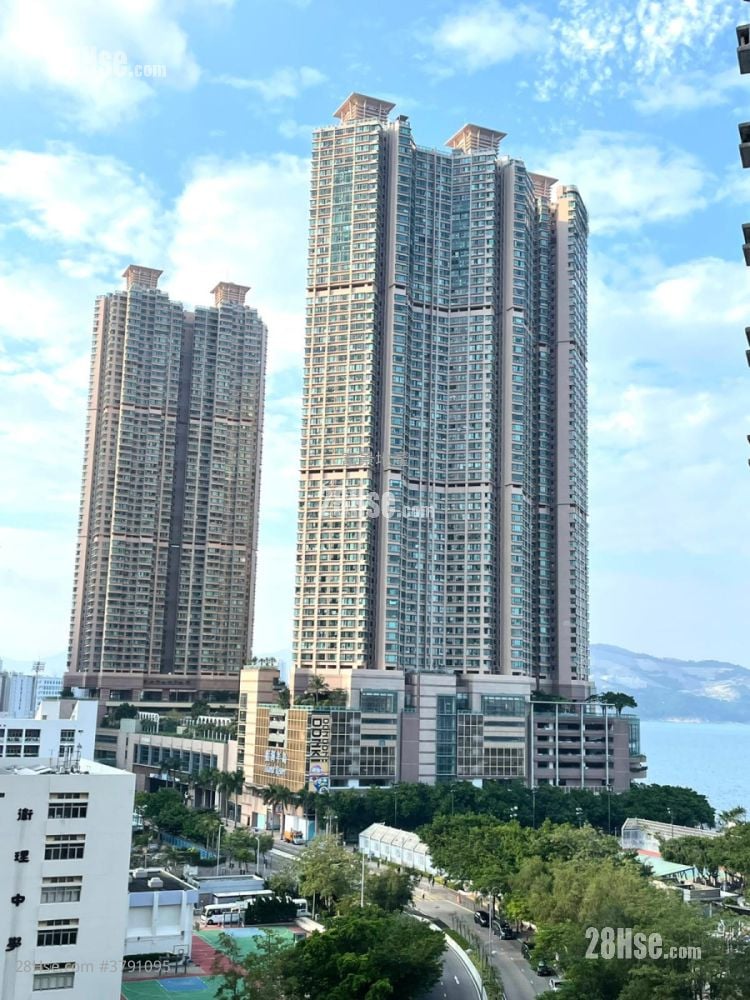 富景花园 售盘 3 房 592 平方尺