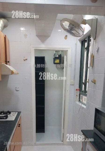 76 Morrison Hill Road Sell 3 Bedrooms , 2 Bathrooms 920 ft²