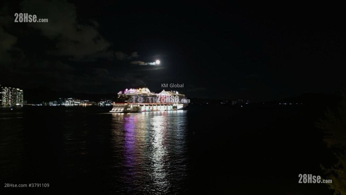 杏花邨 售盘 3 房 , 2 浴室 659 平方尺