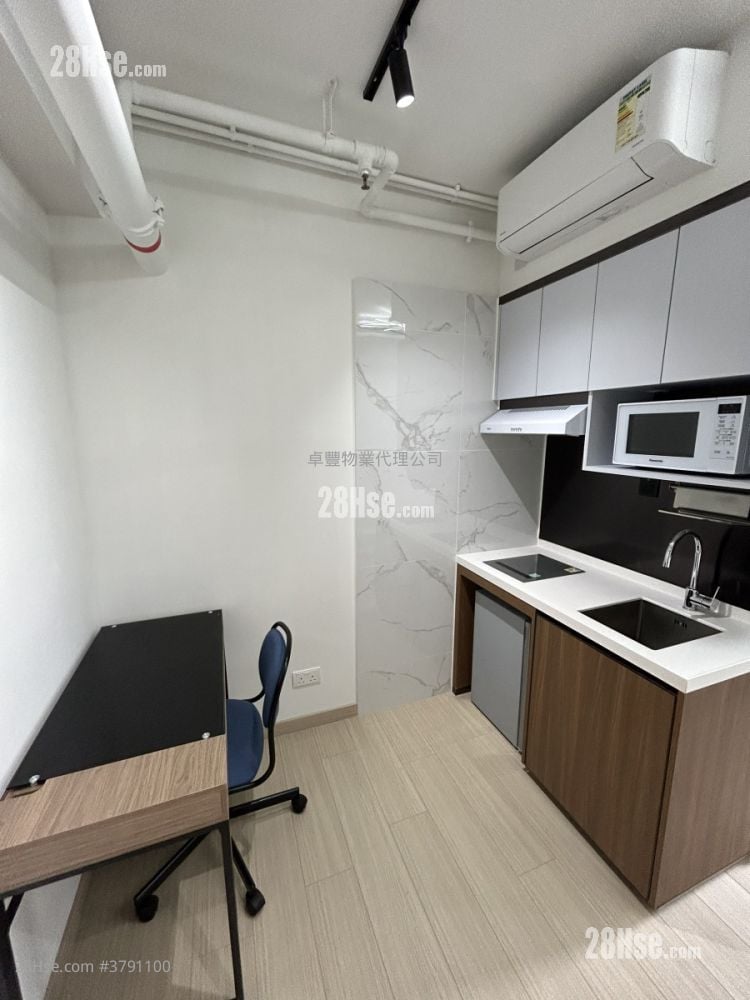 Winland House Rental 1 Toilet