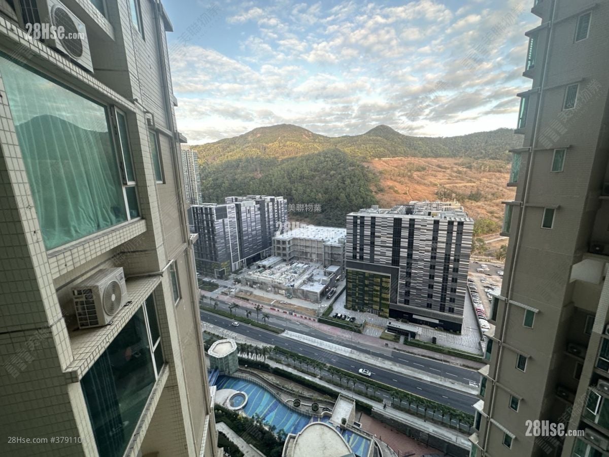 Le Prestige Sell 3 Bedrooms , 2 Bathrooms 728 ft²