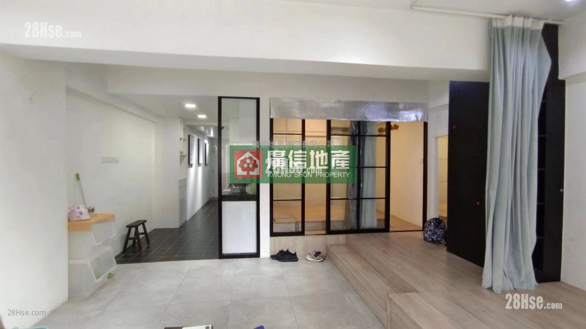 Tak Fung Building Rental 2 Bedrooms , 1 Bathroom 573 ft²