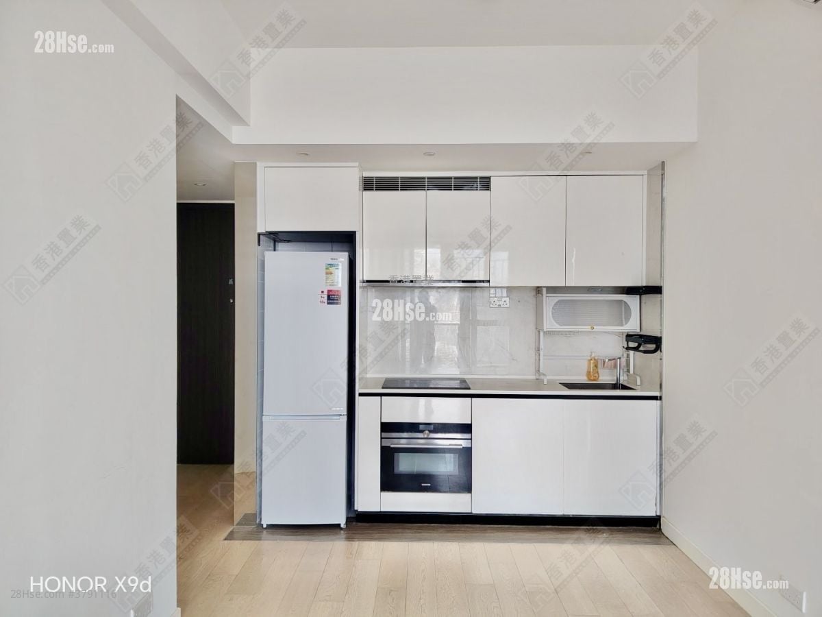 kitchen: Oasis Kai Tak Rental 2 Bedrooms , 1 Bathroom 486 ft²