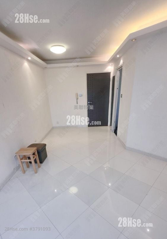 Tai Hing Gardens Rental 2 Bedrooms , 1 Bathroom 464 ft²
