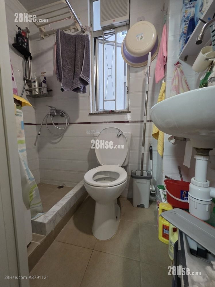 美宁中心 售盘 2 房 267 平方尺