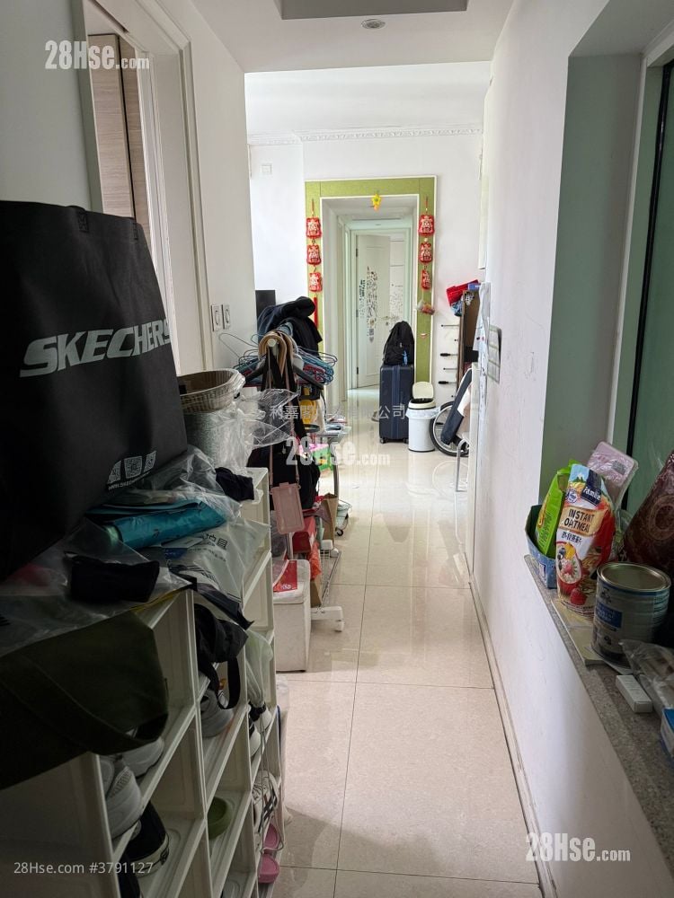 The Beaumount Sell 3 Bedrooms , 2 Bathrooms 695 ft²