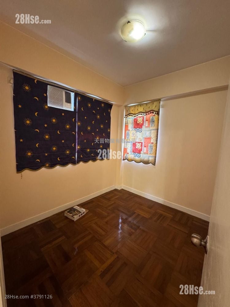 金龙楼 售盘 2 房 , 1 浴室 374 平方尺