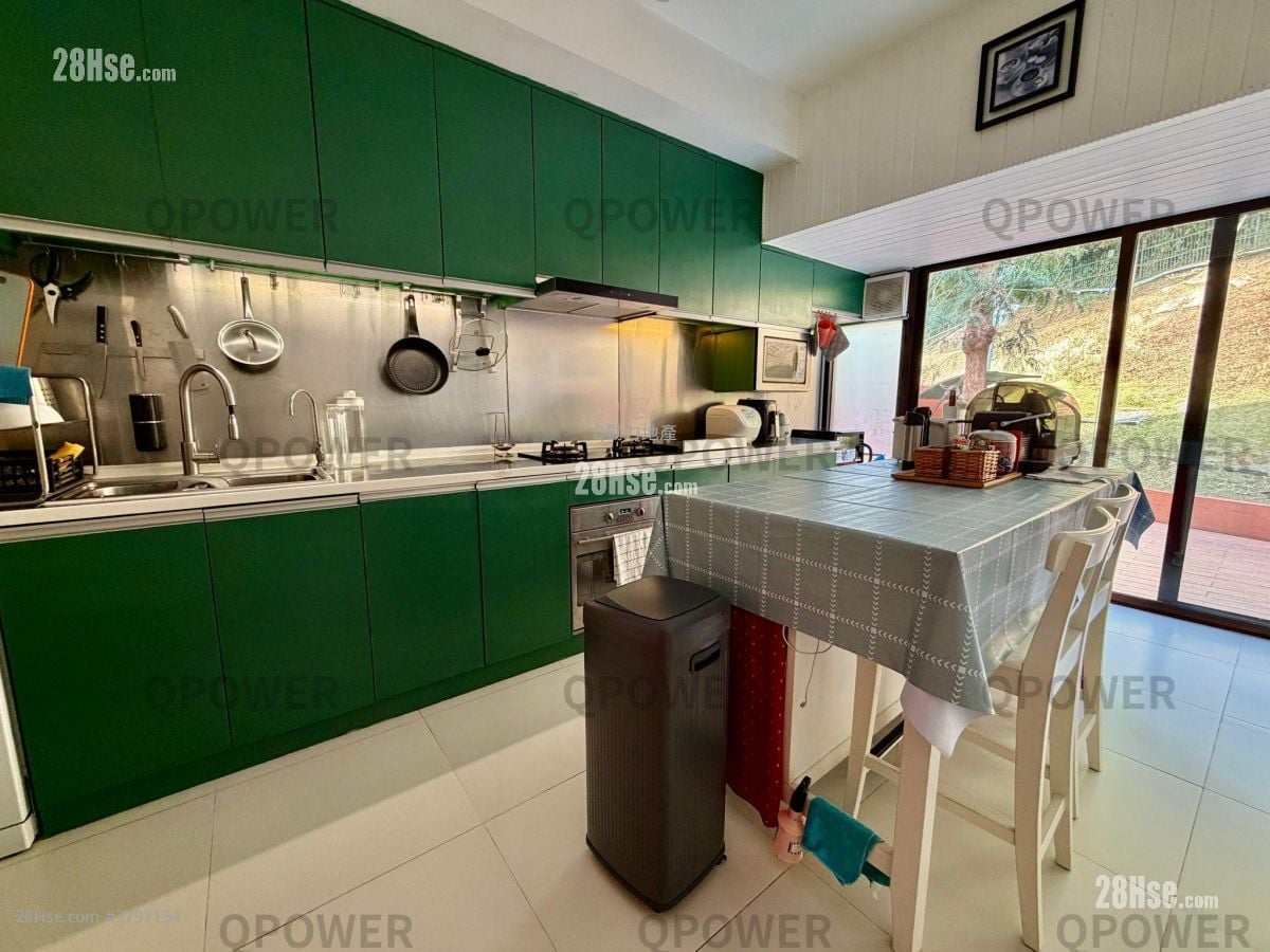 Marina Cove Sell 3 Bedrooms 1,318 ft²