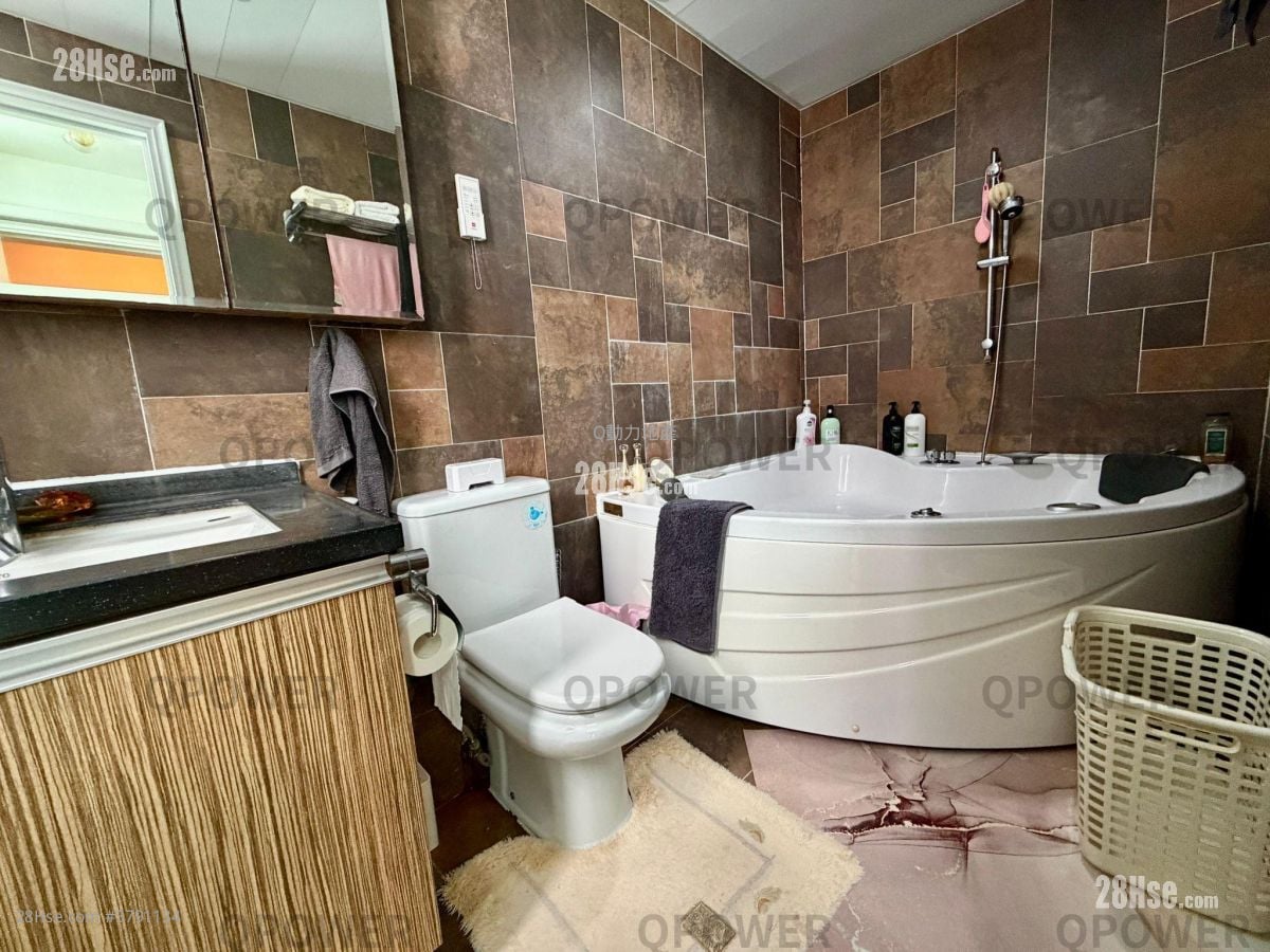 Marina Cove Sell 3 Bedrooms 1,318 ft²