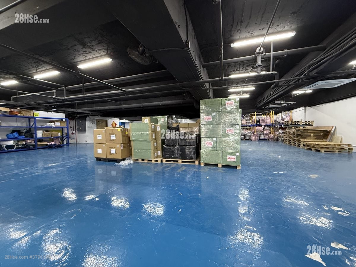 Roxy Industrial Centre Rental 5+ Toilets