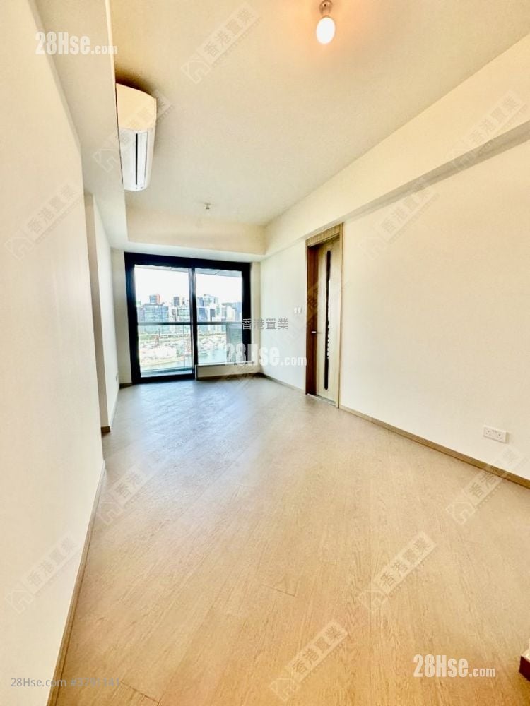 living room: One Victoria Rental 3 Bedrooms , 2 Bathrooms 643 ft²