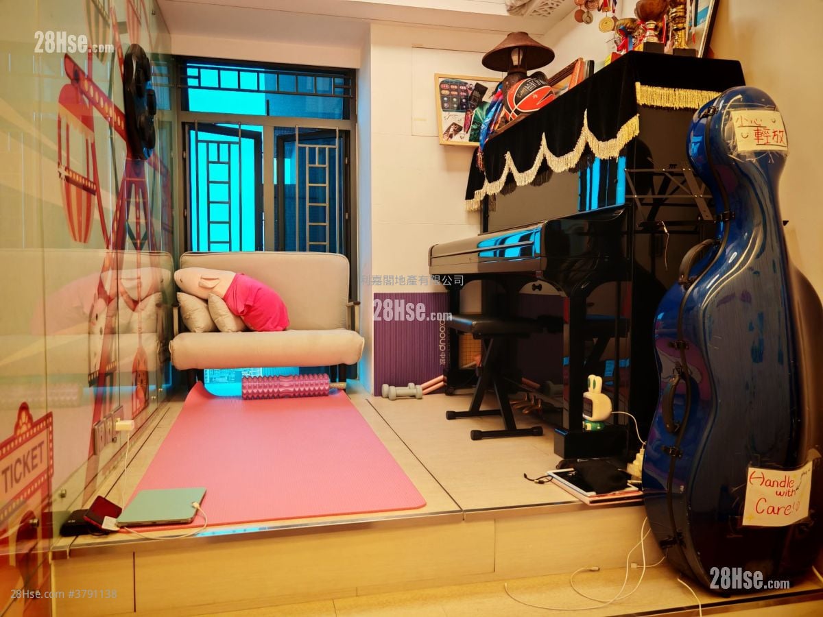 Yoho Midtown 售盘 4 房 , 3 浴室 1,026 平方尺