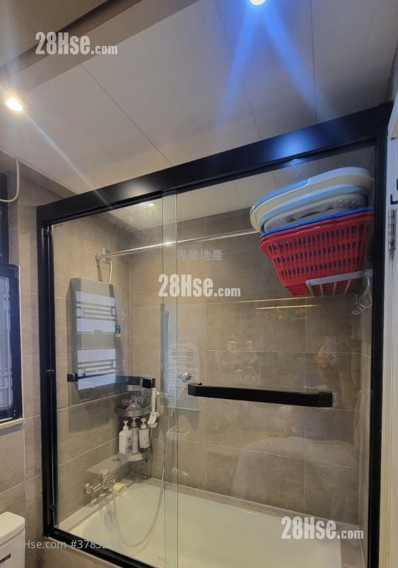 加惠台 租盘 3 房 , 2 浴室 642 平方尺