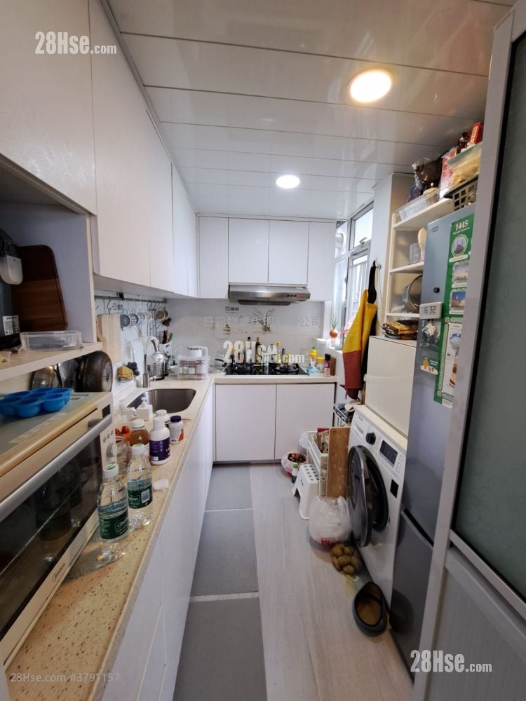 海滨花园 售盘 2 房 , 1 浴室 453 平方尺