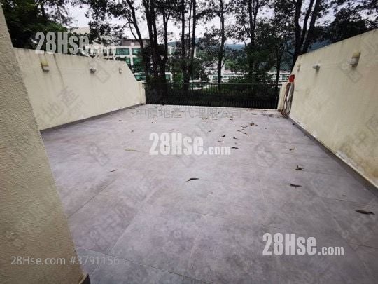 倚龙山庄 租盘 3 房 , 2 浴室 1,551 平方尺