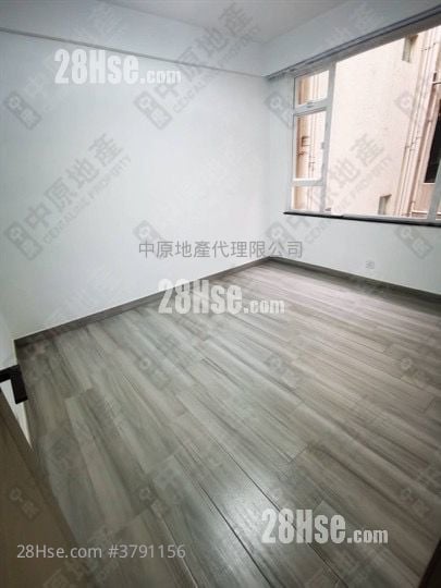 倚龙山庄 租盘 3 房 , 2 浴室 1,551 平方尺