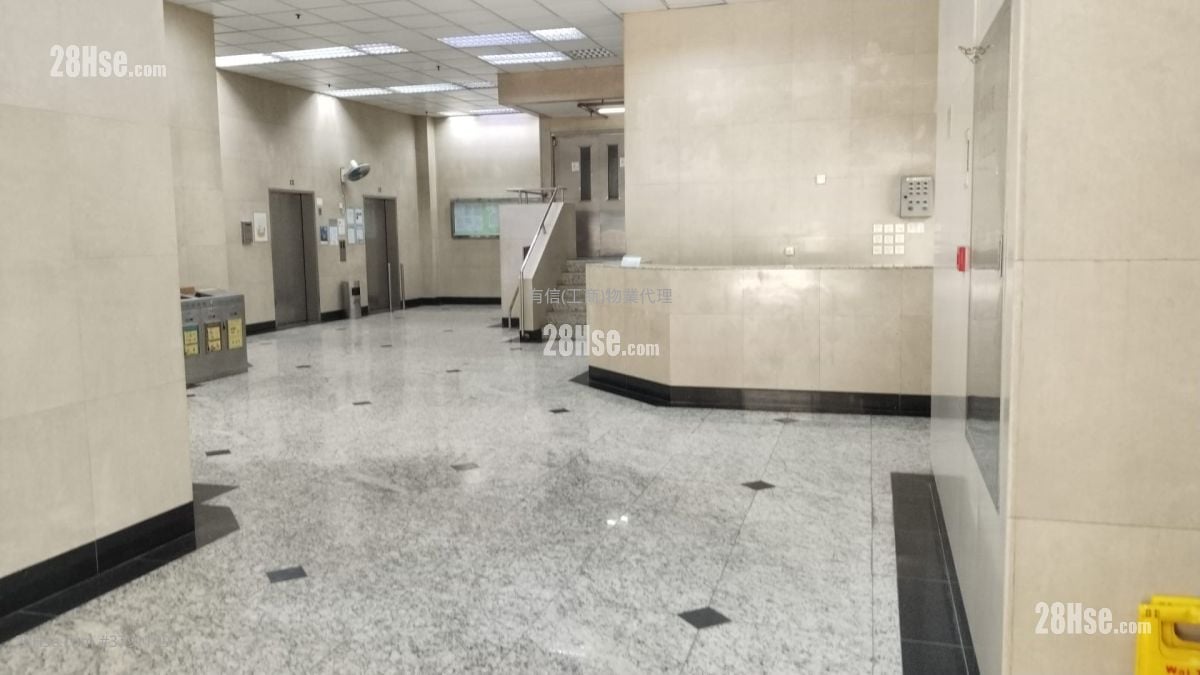 立泰工业中心 租盘 3 厕所 6,632 平方尺