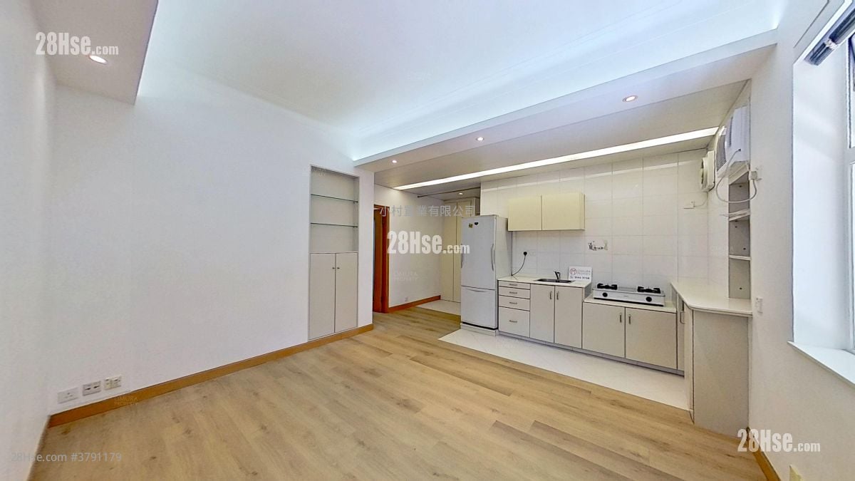 living room: Welsby Court Rental 1 Bedroom , 1 Bathroom 521 ft²