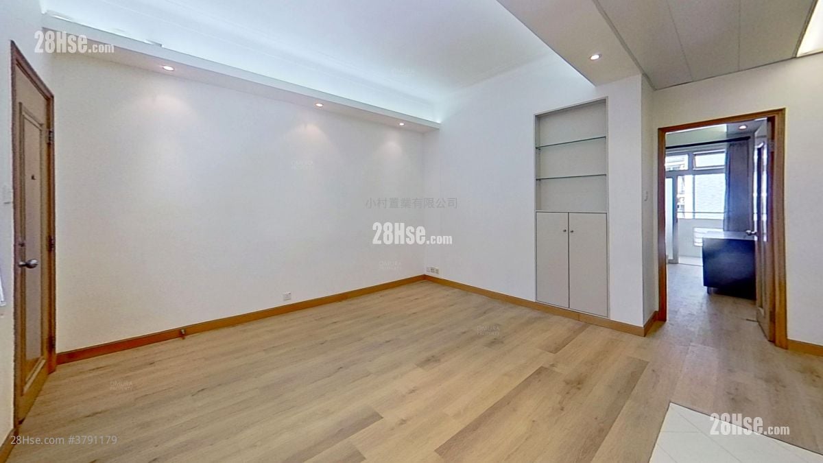 living room: Welsby Court Rental 1 Bedroom , 1 Bathroom 521 ft²