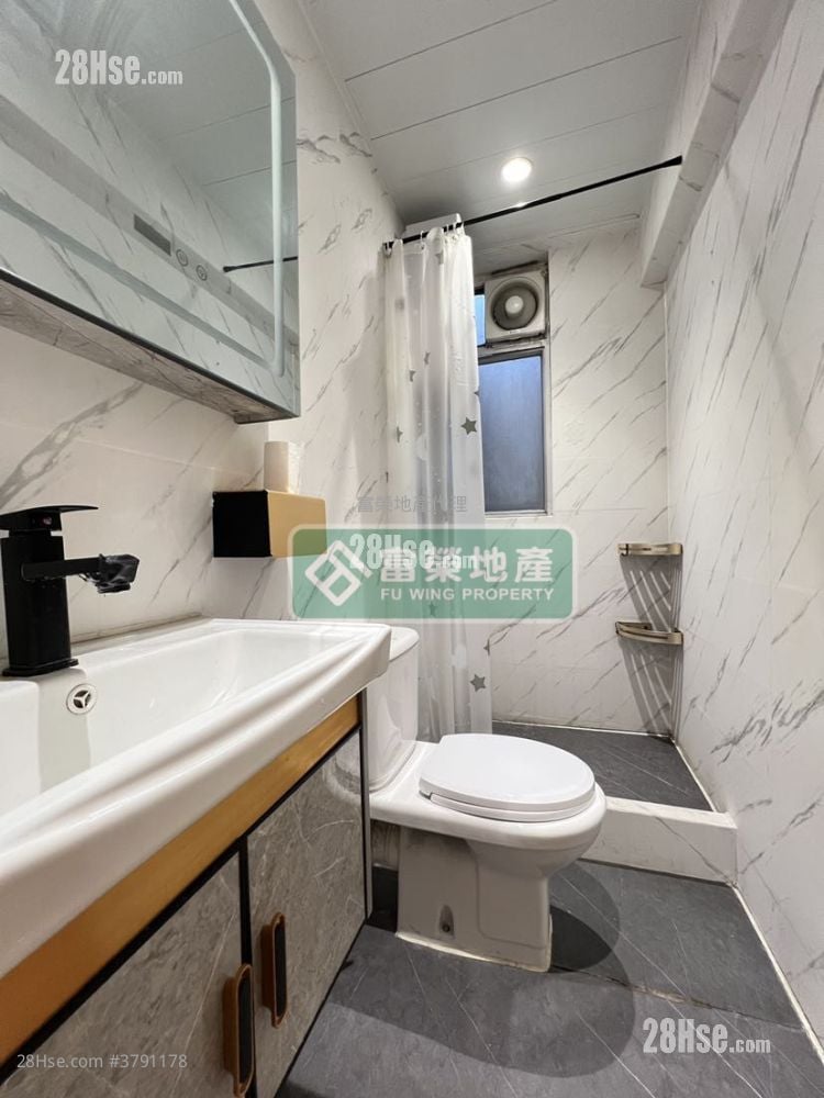 金都中心 售盘 2 房 , 1 浴室 301 平方尺