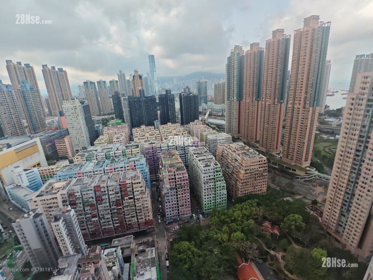 Metro Harbour View Rental 2 Bedrooms , 1 Bathroom 322 ft²