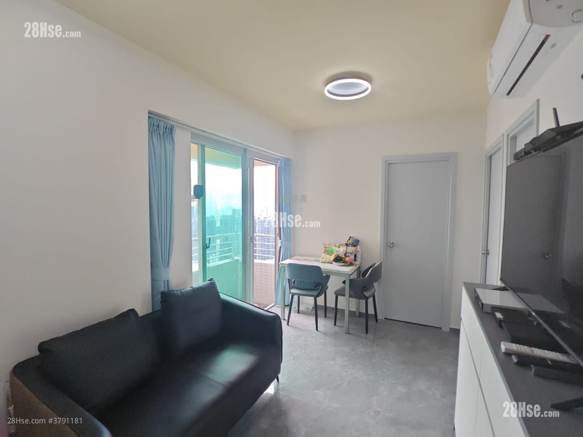 Metro Harbour View Rental 2 Bedrooms , 1 Bathroom 322 ft²