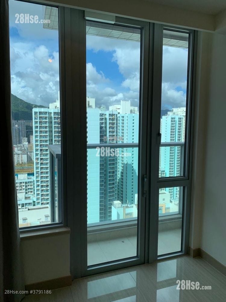 Cullinan West Rental 1 Bedroom , 1 Bathroom 354 ft²