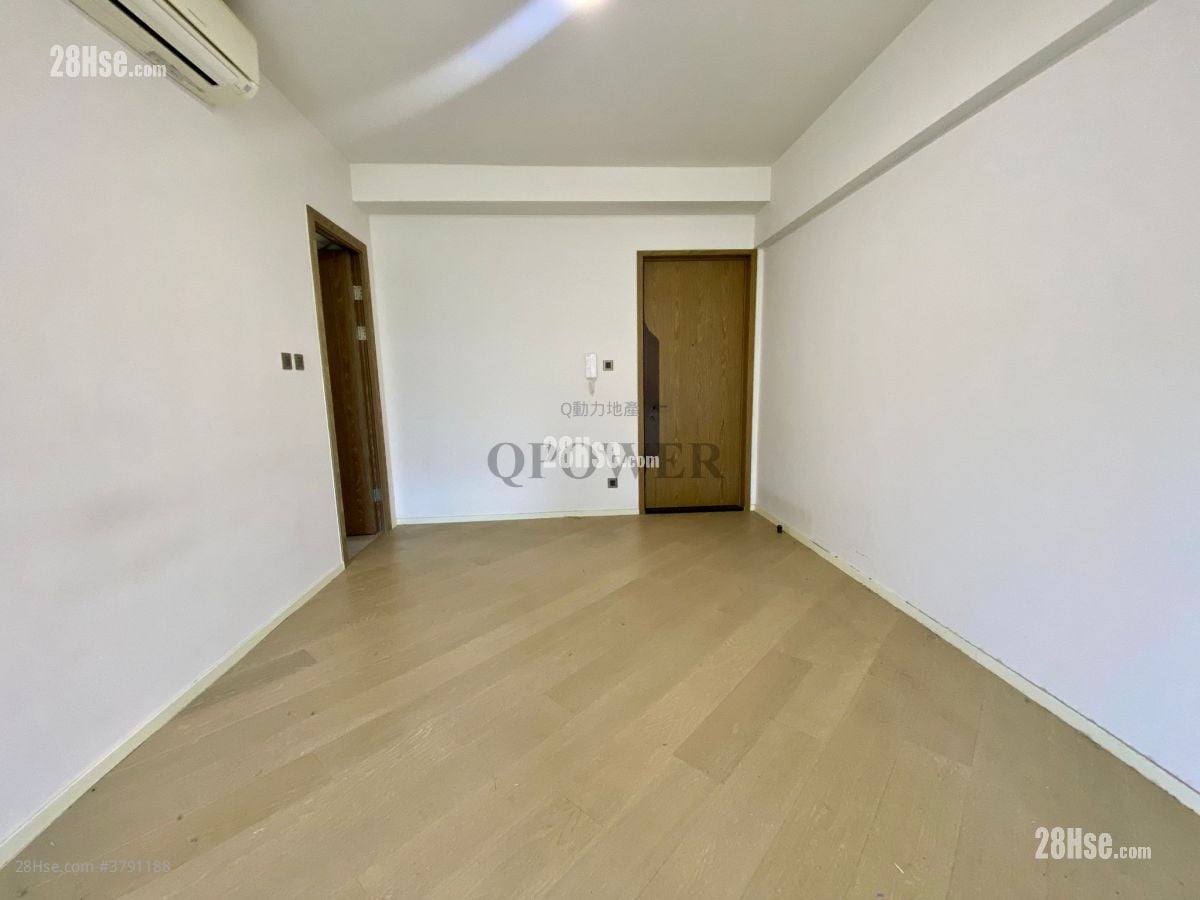 Mount Pavilia Rental 3 Bedrooms , 2 Bathrooms 903 ft²