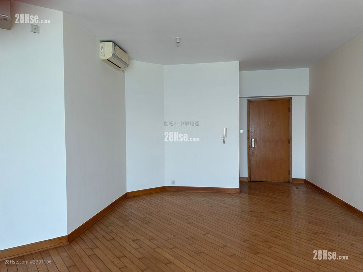 The Belcher's Sell 5+ Bedrooms , 4 Bathrooms 1,439 ft²