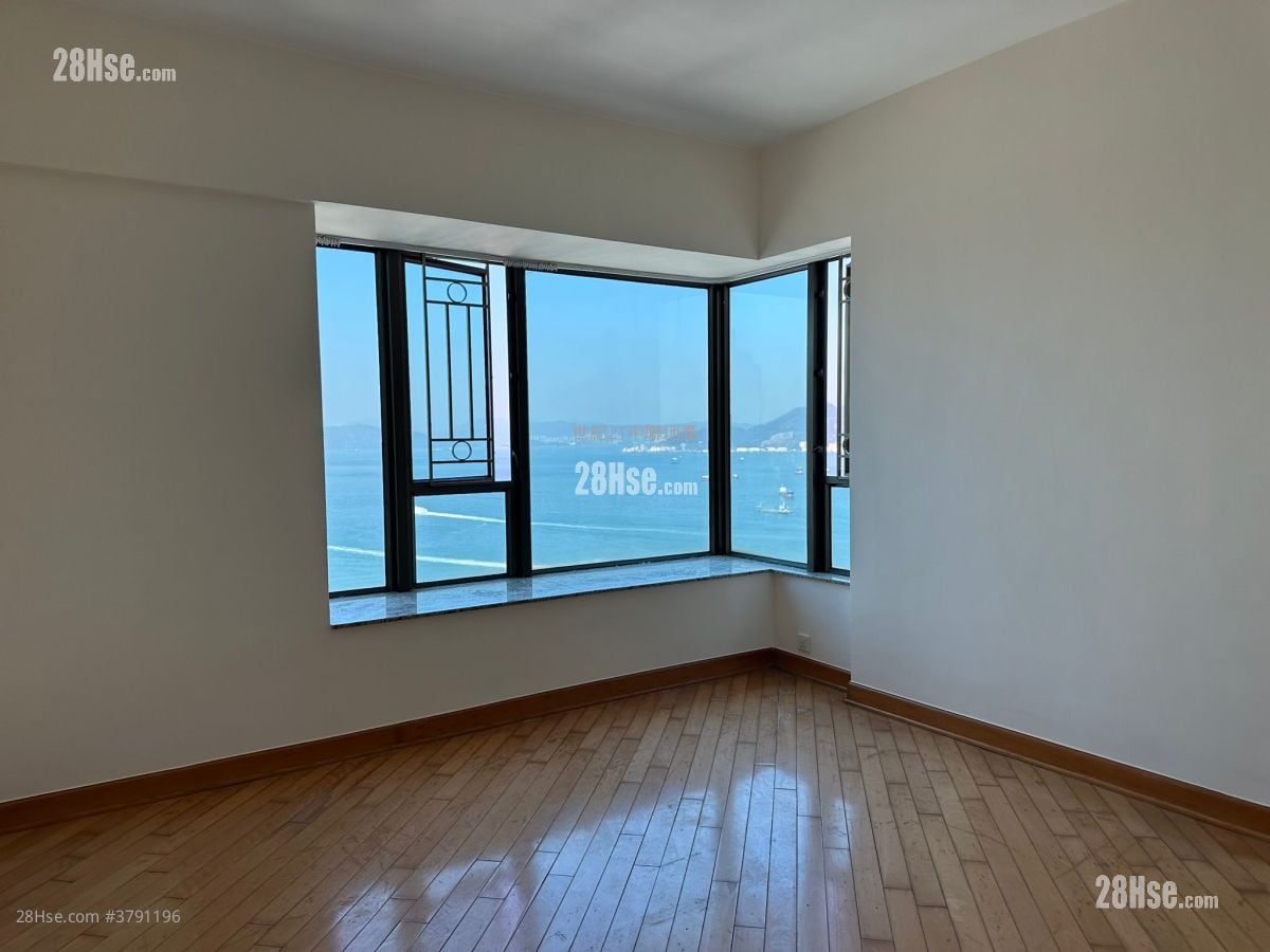 The Belcher's Sell 5+ Bedrooms , 4 Bathrooms 1,439 ft²